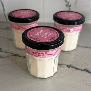 Pink and White Bath Soak by Meijers